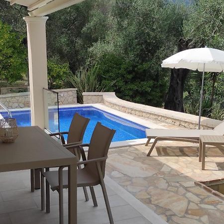 Villa Eleni Liapades Exterior photo